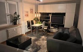 Uroczy apartament - Sopot Brodwino (3pokoje)